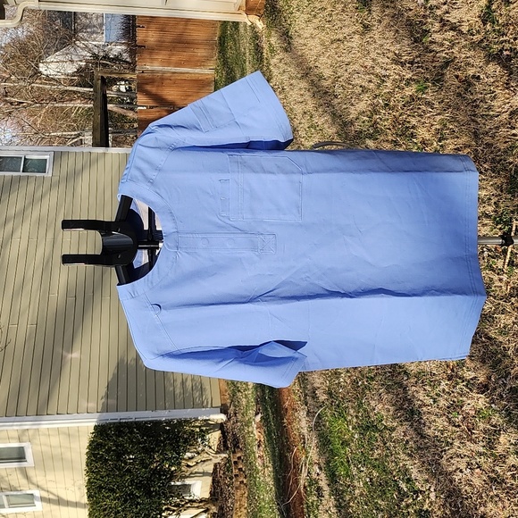 Keswi Scrubs Men's Henley Scrub Top Blue Size Large New With Tags Medical Nurse - Picture 2 of 12